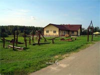 десткая площадка и кафе парка птиц